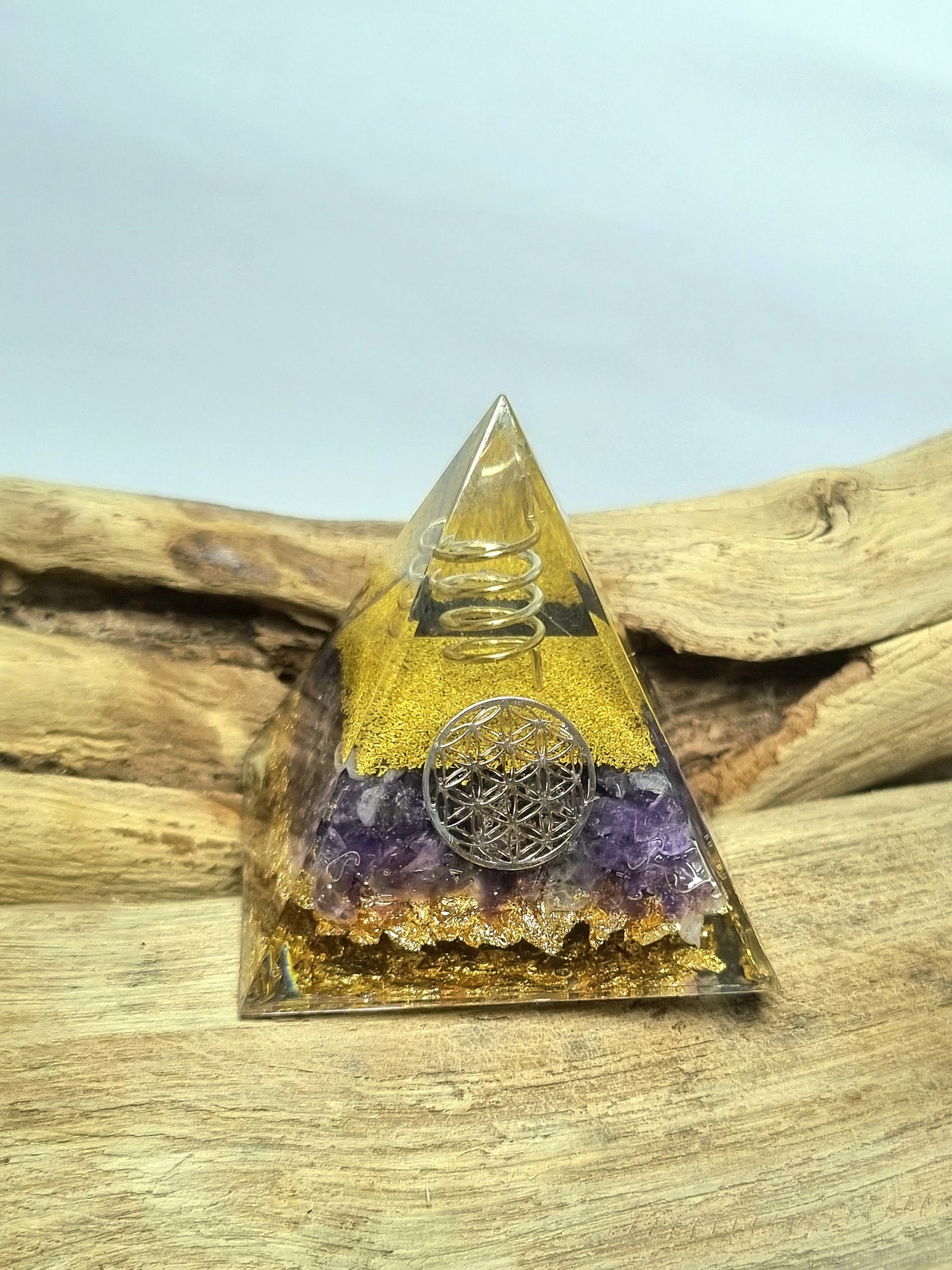 Mini pyramide Orgonite