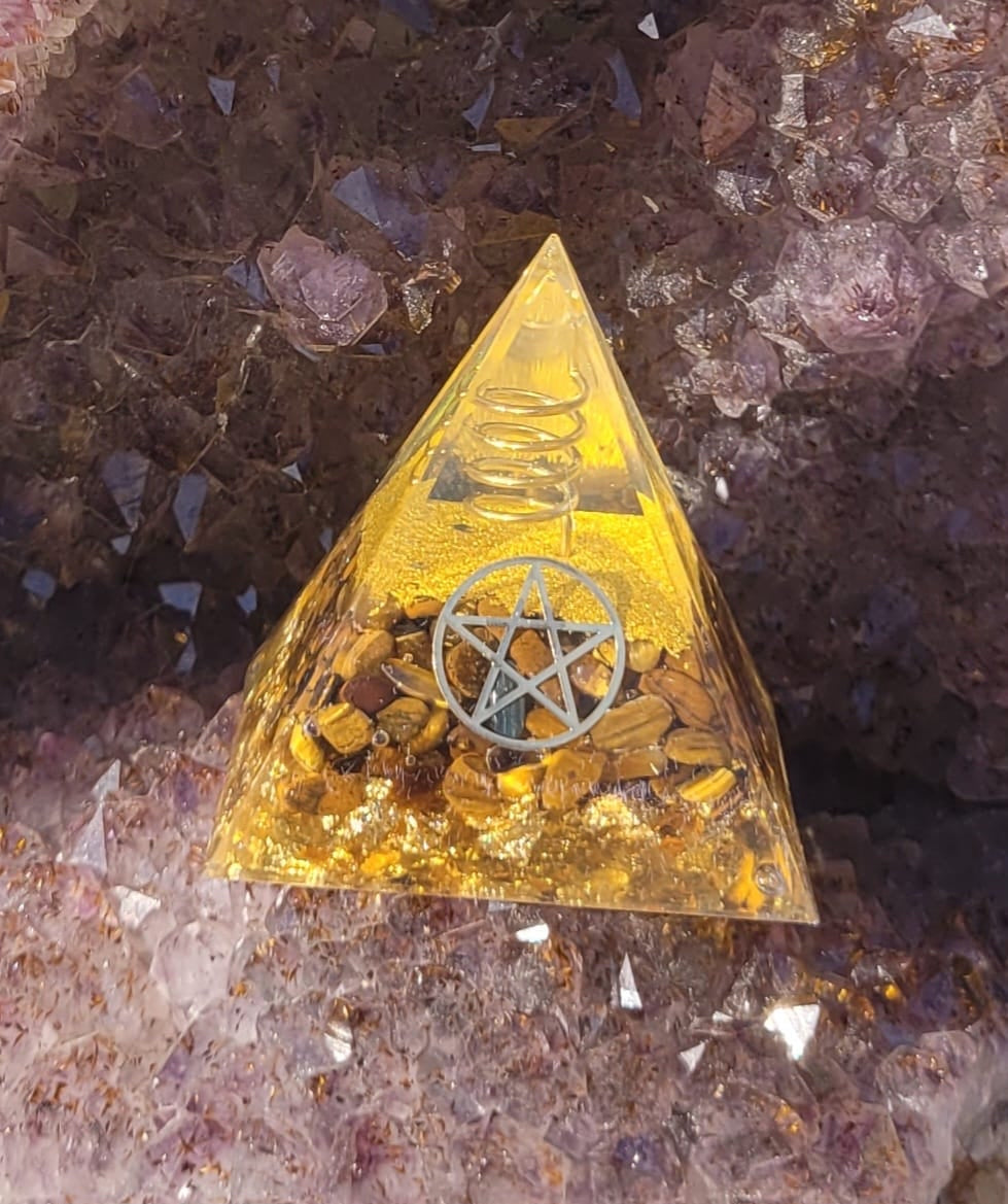 Mini pyramide Orgonite